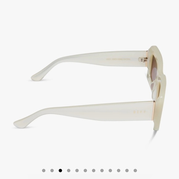 Indy Rectangle Sunglasses | Opaline & Taupe Mirror | DIFF Eyewear main image 12